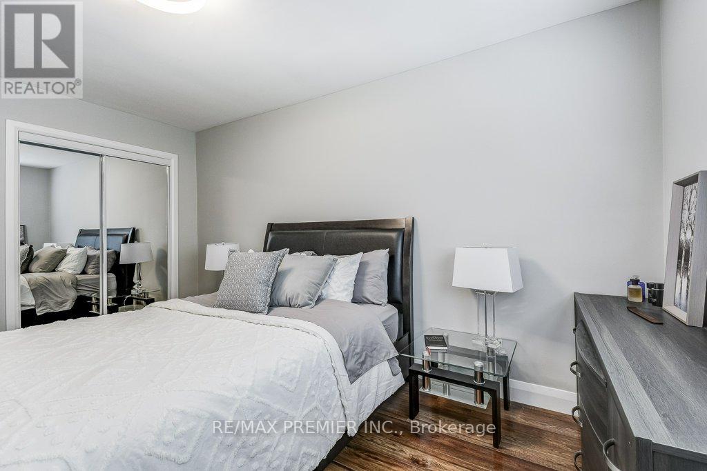 50 Fernando Road, Toronto (Humbermede), Ontario  M9M 2P6 - Photo 19 - W12209452