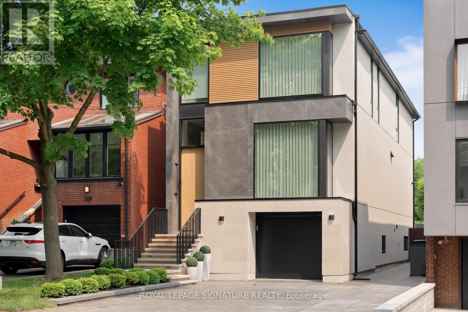 126 Sherwood Avenue, Toronto, Ontario  M4P 2A7 - Photo 2 - C12208116