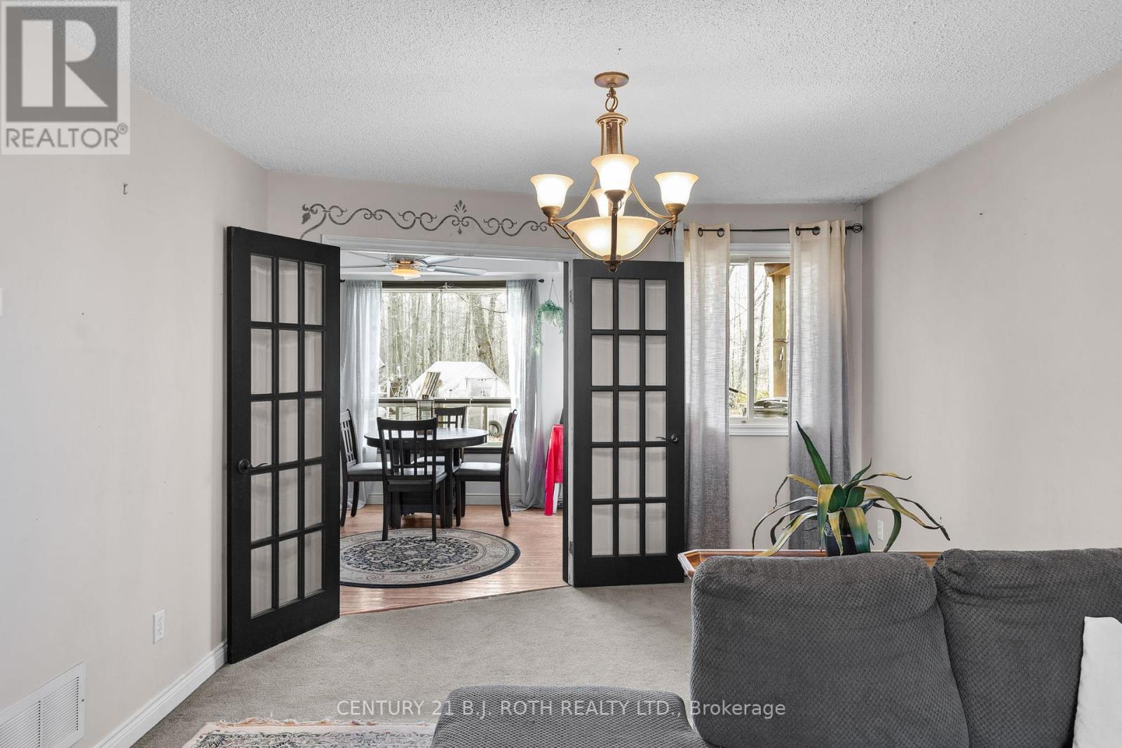 53 Slalom Drive, Oro-Medonte, Ontario  L0K 1N0 - Photo 15 - S12144550
