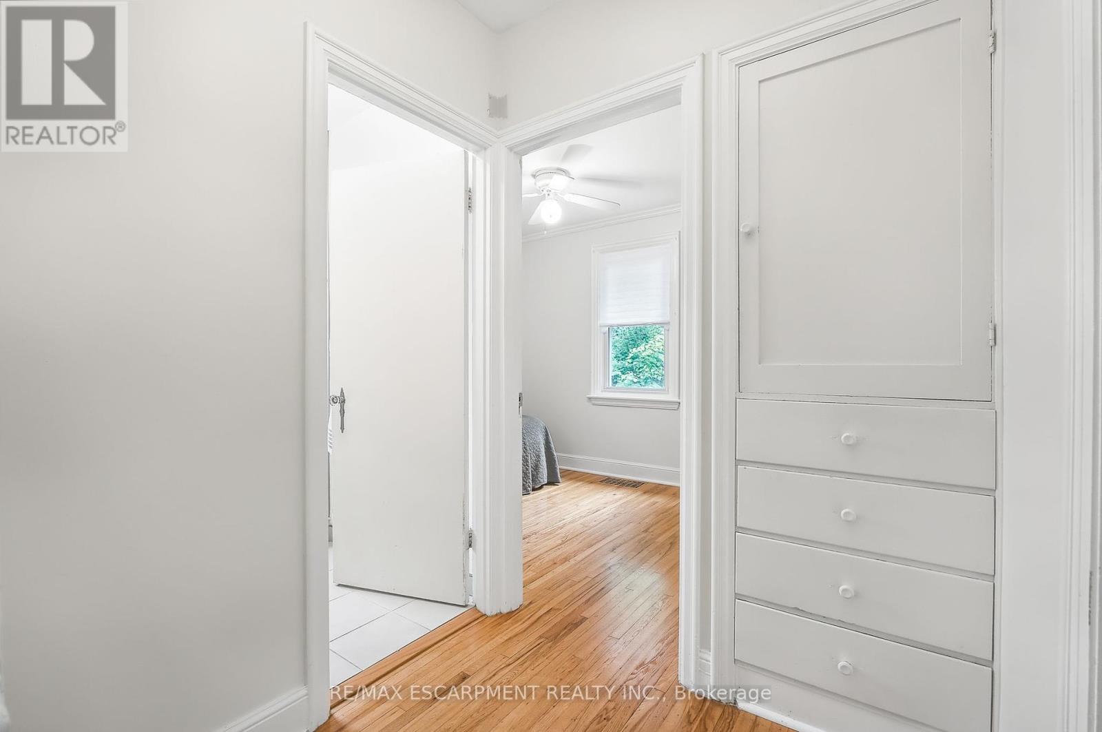 117 Norwood Road, Hamilton, Ontario  L8S 3R3 - Photo 17 - X12207993