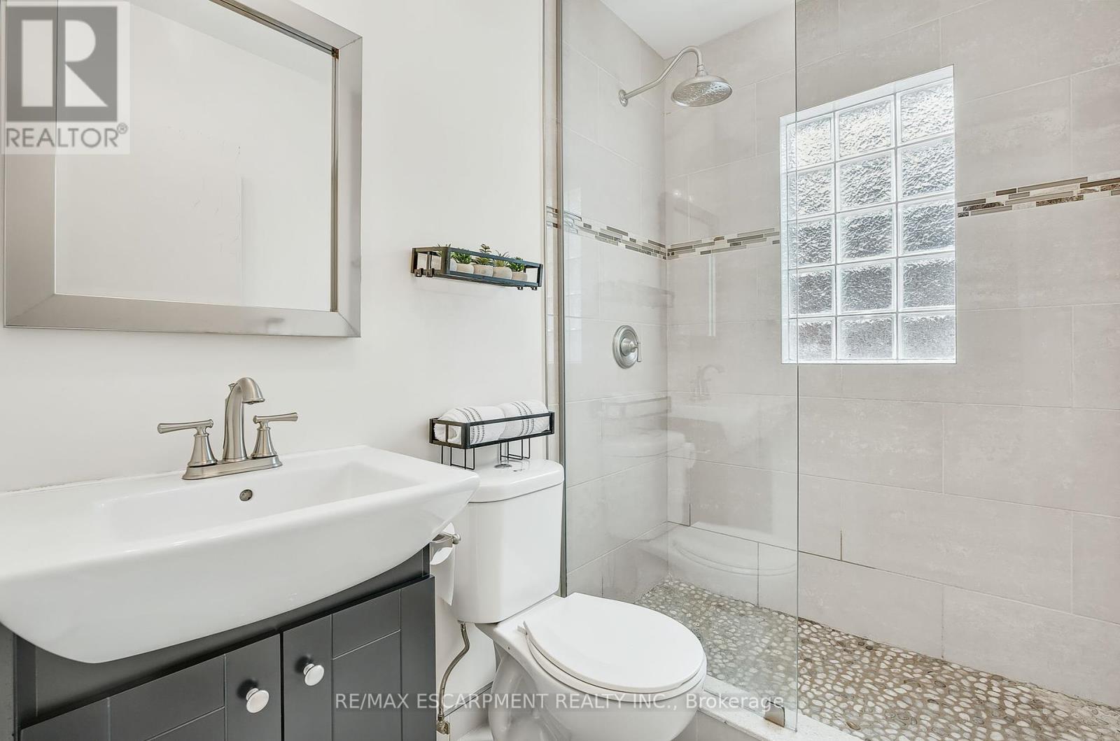 117 Norwood Road, Hamilton, Ontario  L8S 3R3 - Photo 22 - X12207993