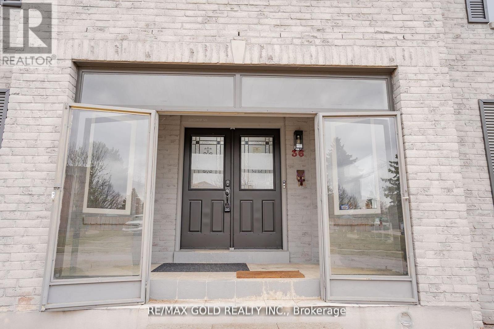 36 St Michaels Crescent, Caledon, Ontario  L7E 5Y8 - Photo 4 - W12207381