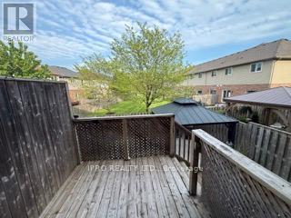 Upper - 52 Dartmouth Gate, Hamilton, Ontario  L8E 0B9 - Photo 21 - X12187589