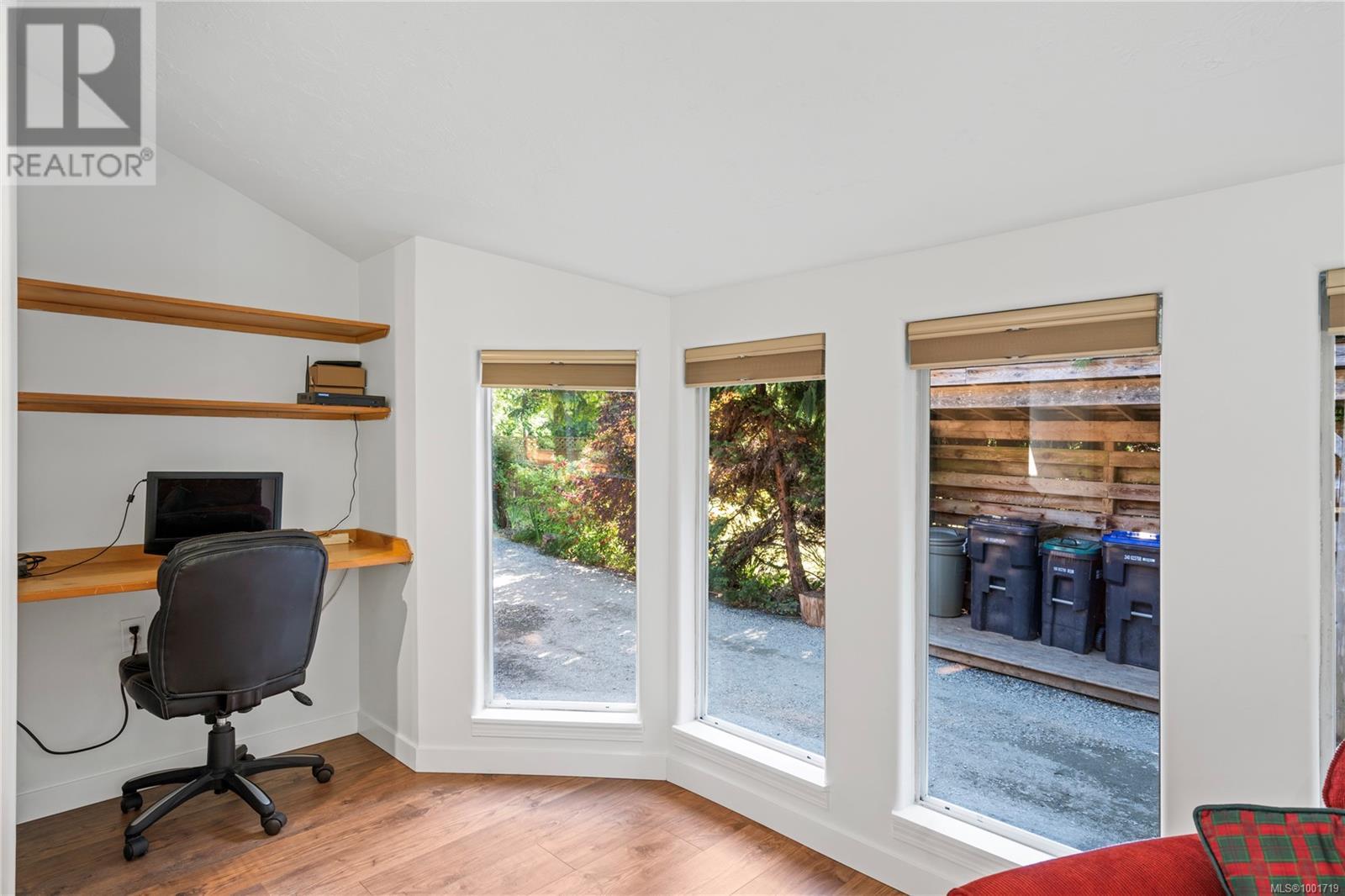 1676 Wilkinson Rd, Nanaimo, British Columbia  V9X 1V6 - Photo 4 - 1001719