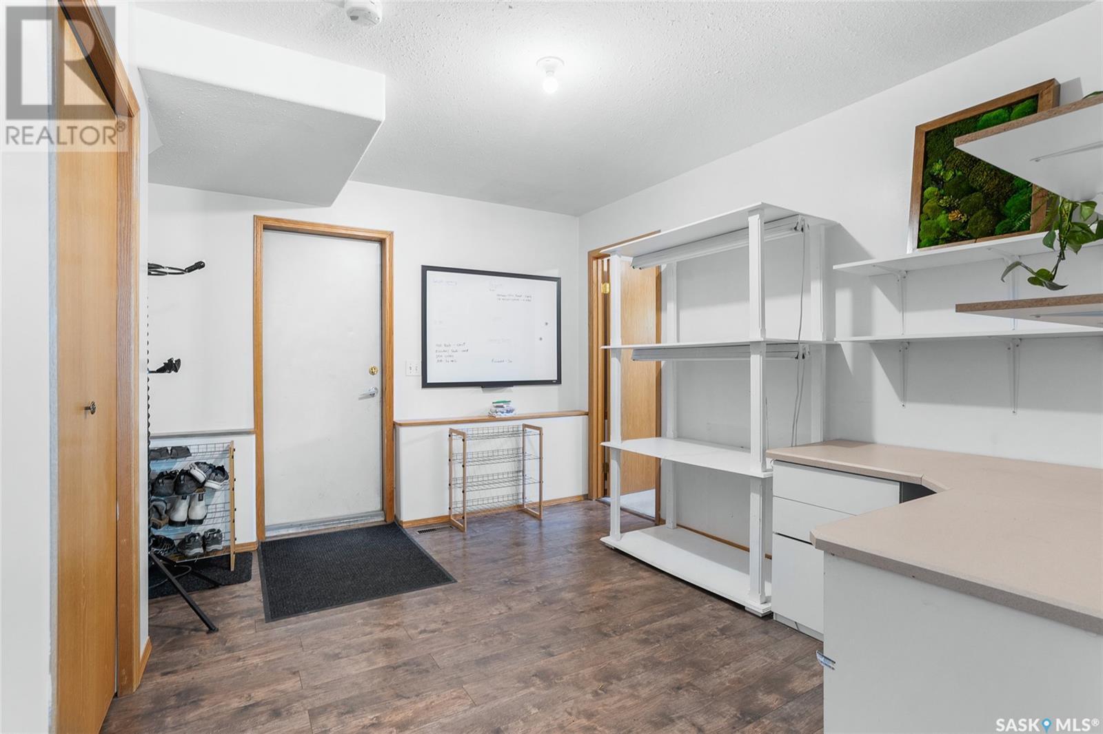 338 Wedge Road, Saskatoon, Saskatchewan  S7L 6G2 - Photo 16 - SK008960