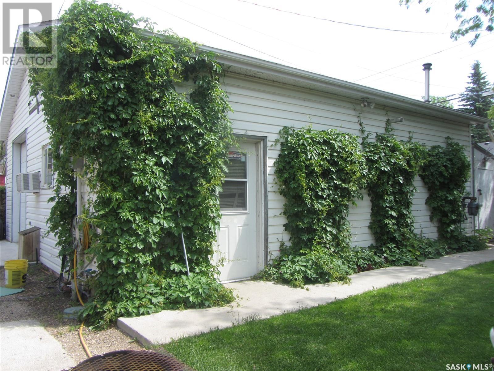 902 6th Street E, Saskatoon, Saskatchewan  S7H 1C9 - Photo 41 - SK008913