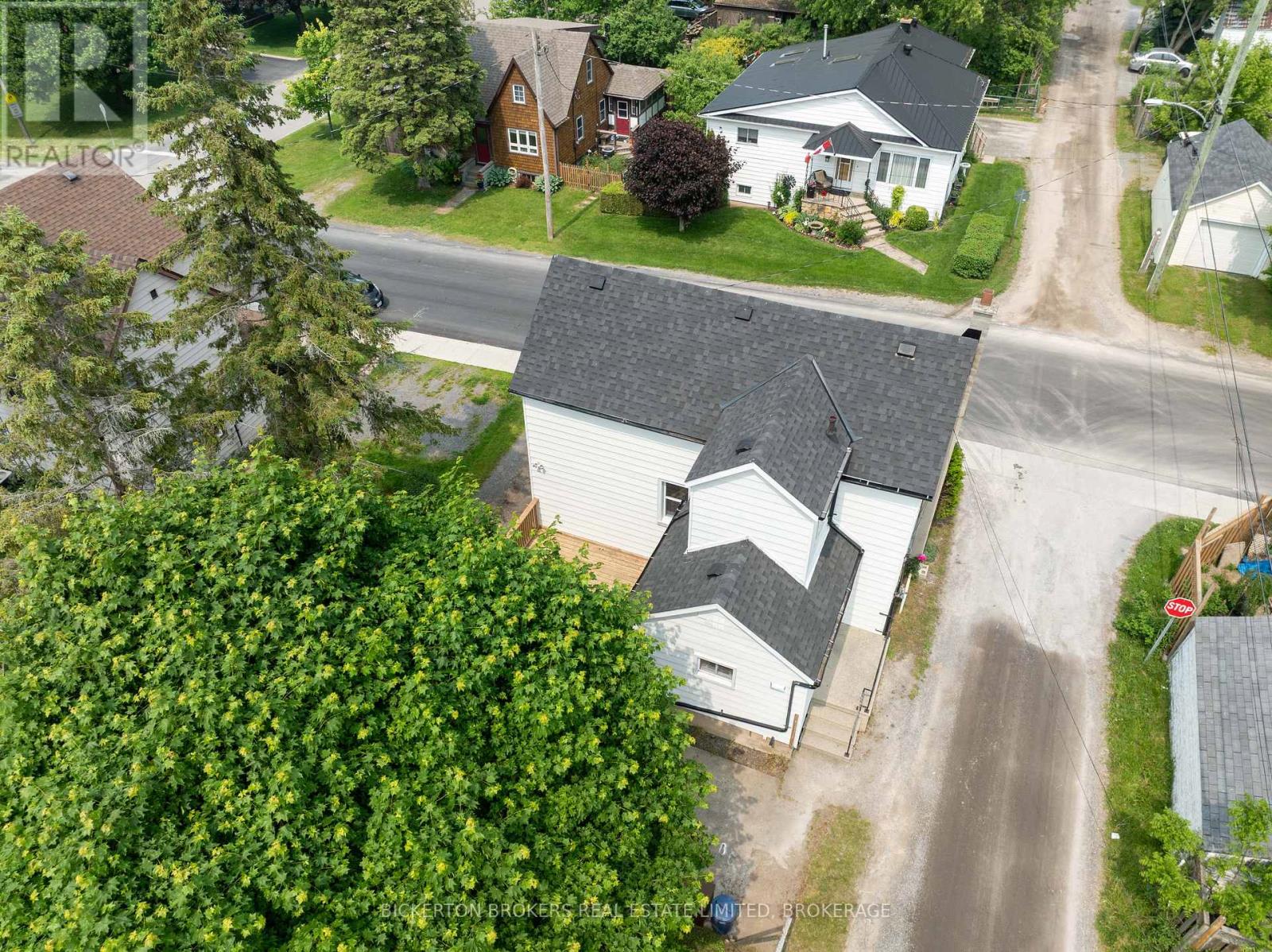 250 William Street N, Gananoque, Ontario  K7G 1S5 - Photo 6 - X12210067