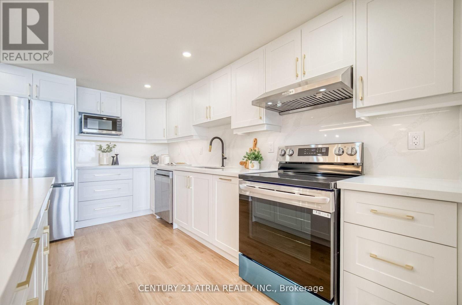 2705 - 1555 Finch Avenue E, Toronto (Don Valley Village), Ontario  M2J 4X9 - Photo 13 - C12208983