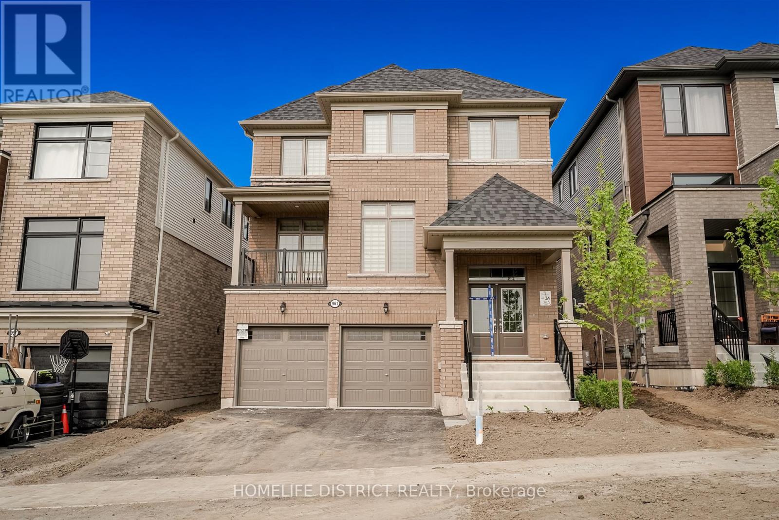 961 TRAILSVIEW AVENUE, Cobourg, Ontario