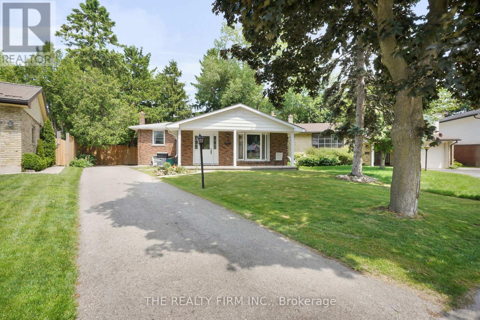 47 CARMEN CRESCENT, London North, Ontario