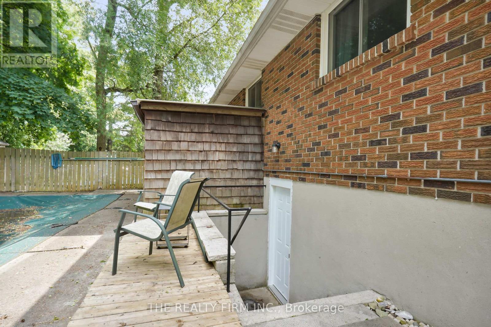 47 Carmen Crescent, London North (North H), Ontario  N5X 2B4 - Photo 42 - X12210005