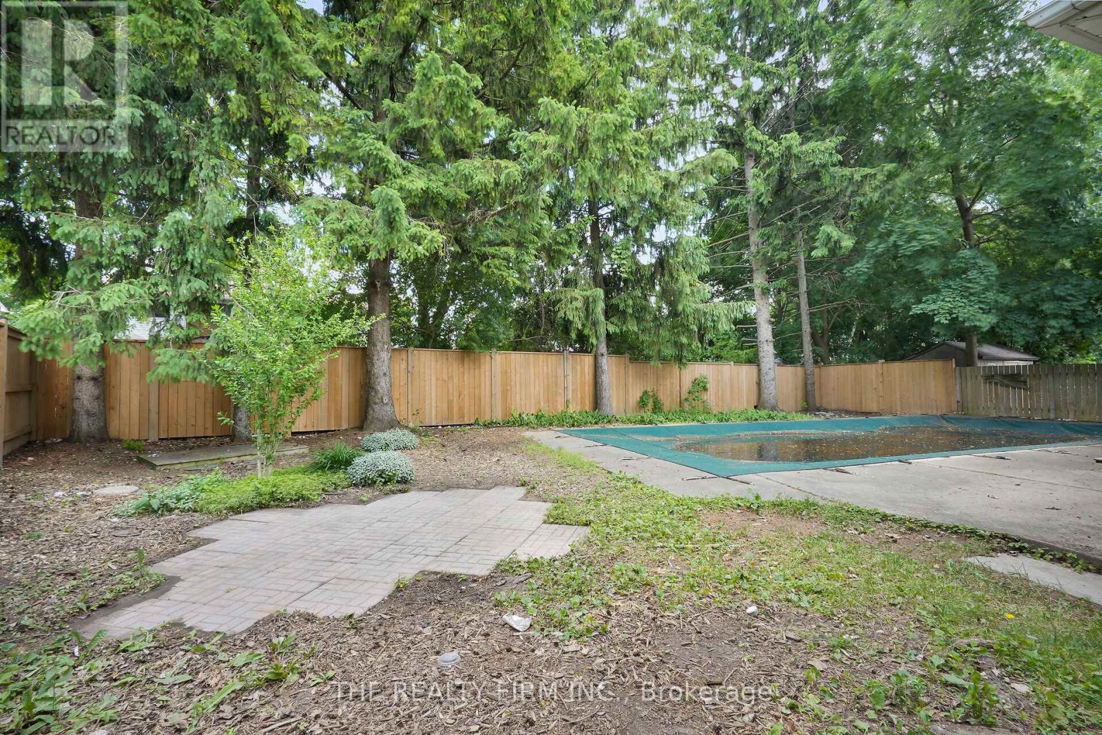 47 Carmen Crescent, London North (North H), Ontario  N5X 2B4 - Photo 43 - X12210005