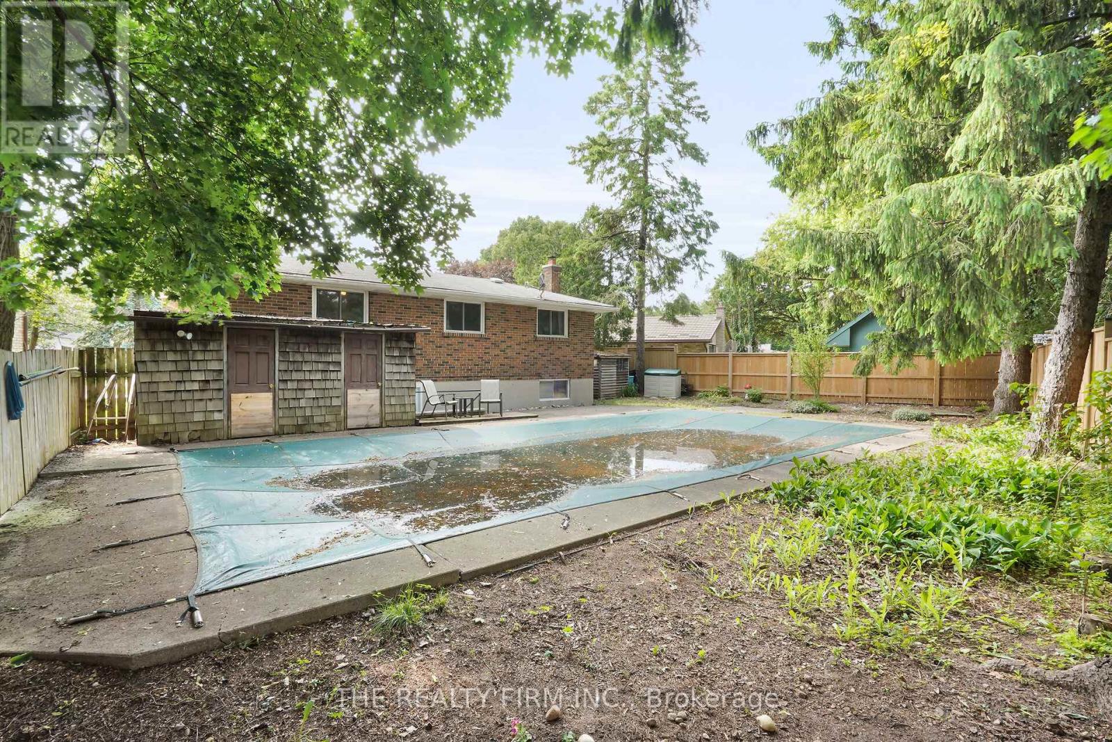 47 Carmen Crescent, London North (North H), Ontario  N5X 2B4 - Photo 48 - X12210005