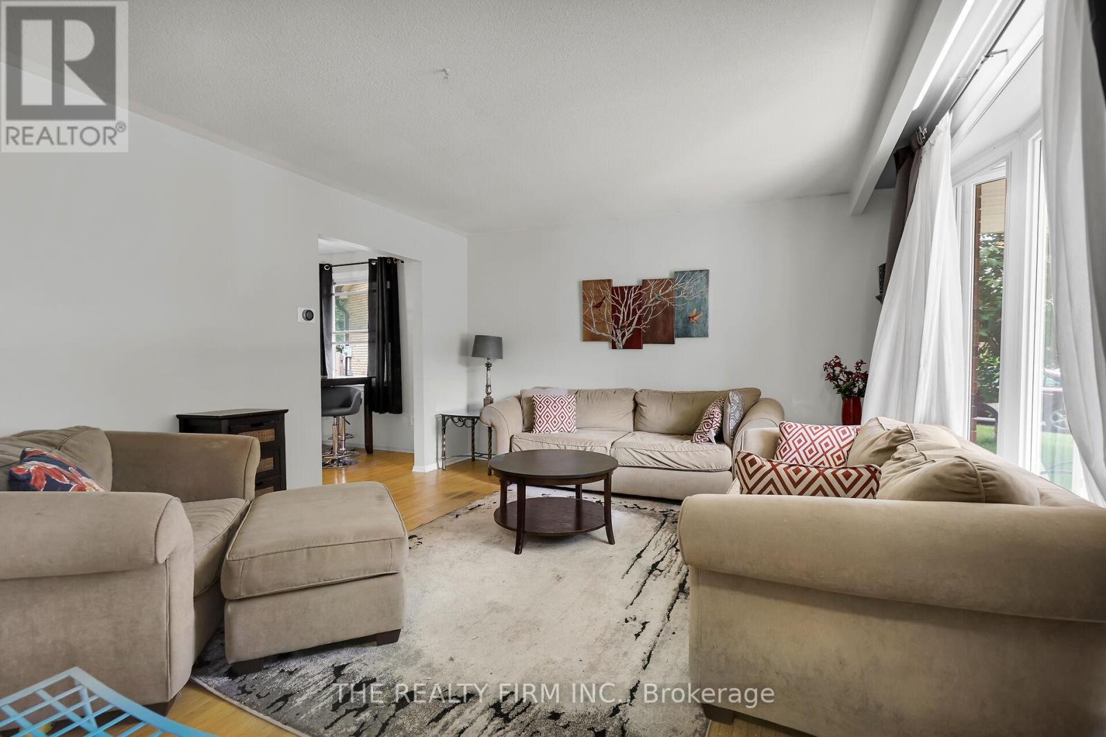 47 Carmen Crescent, London North (North H), Ontario  N5X 2B4 - Photo 7 - X12210005