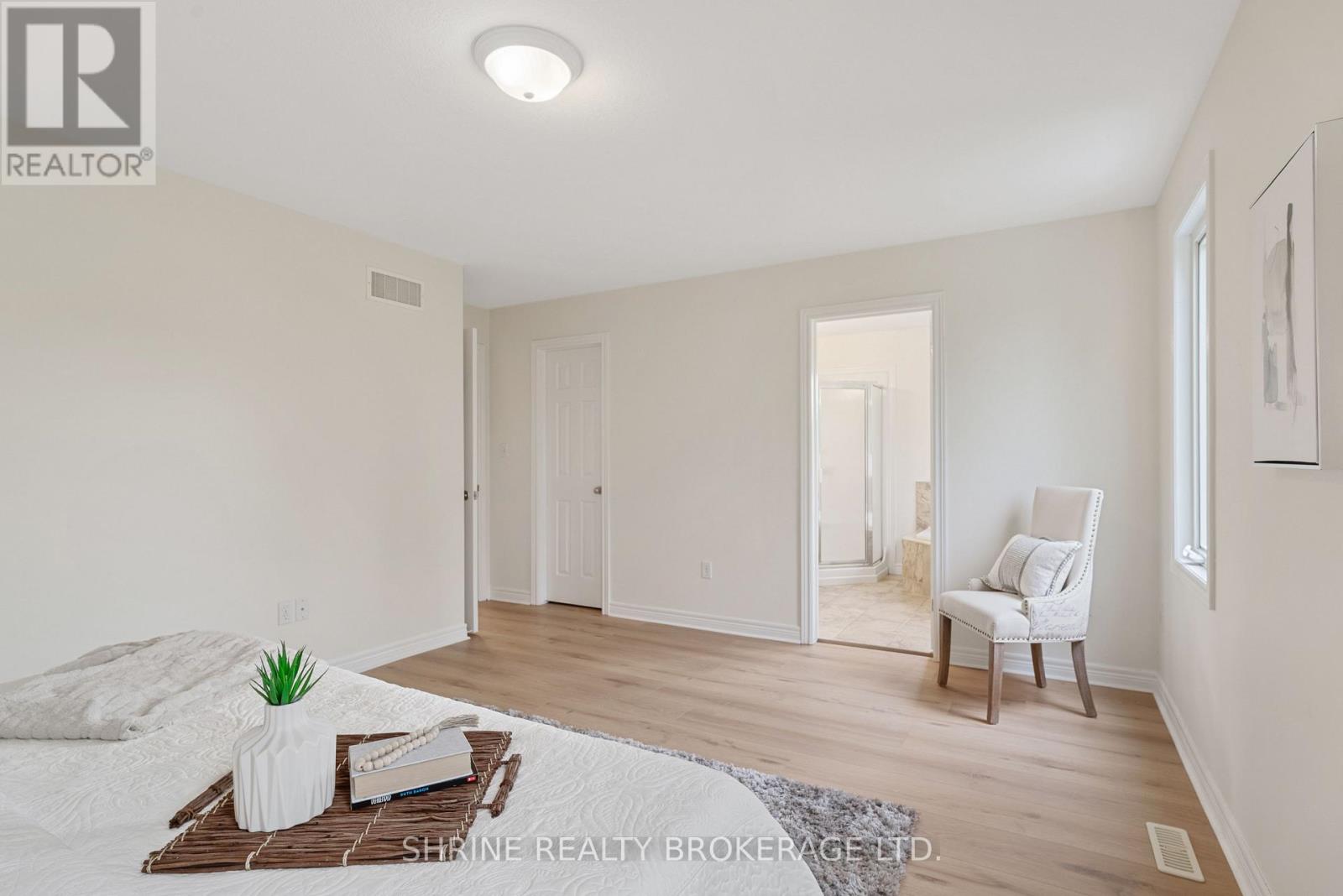 899 Bradshaw Crescent, London North (North C), Ontario  N5X 0B6 - Photo 22 - X12210068