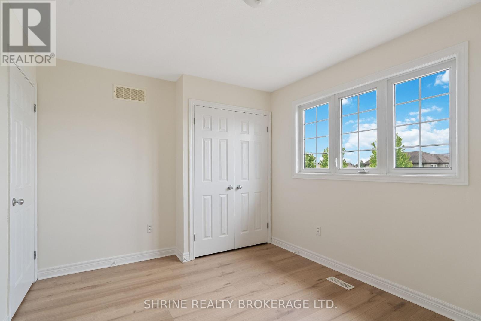 899 Bradshaw Crescent, London North (North C), Ontario  N5X 0B6 - Photo 28 - X12210068