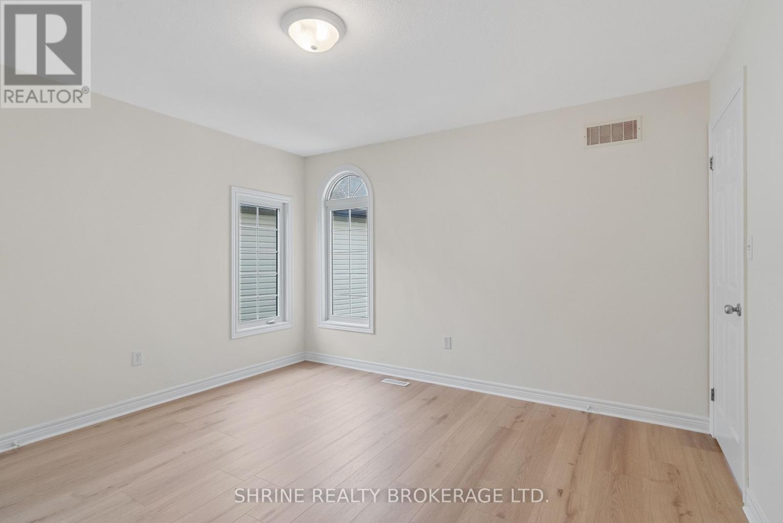 899 Bradshaw Crescent, London North (North C), Ontario  N5X 0B6 - Photo 30 - X12210068