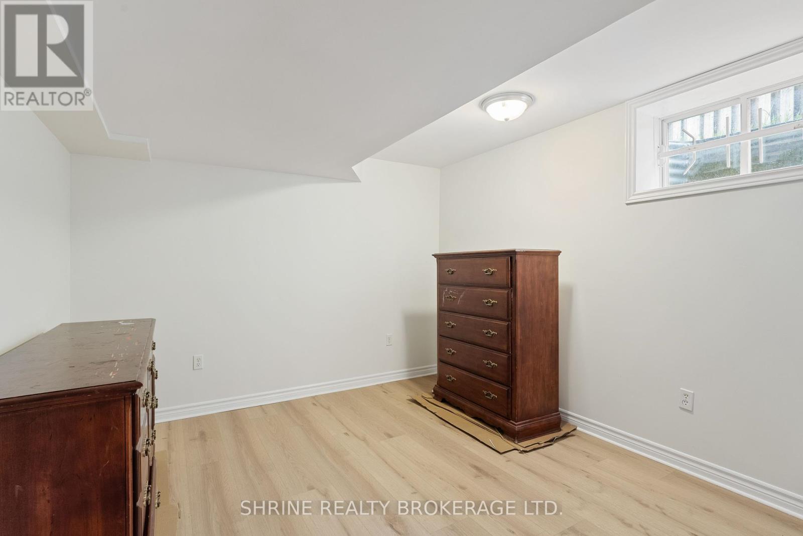 899 Bradshaw Crescent, London North (North C), Ontario  N5X 0B6 - Photo 36 - X12210068