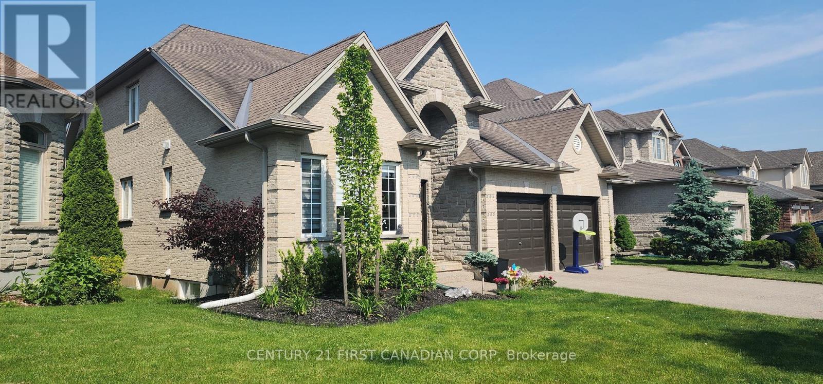 1447 Kains Woods Terrace, London South, Ontario  N6K 4Z6 - Photo 2 - X12210076