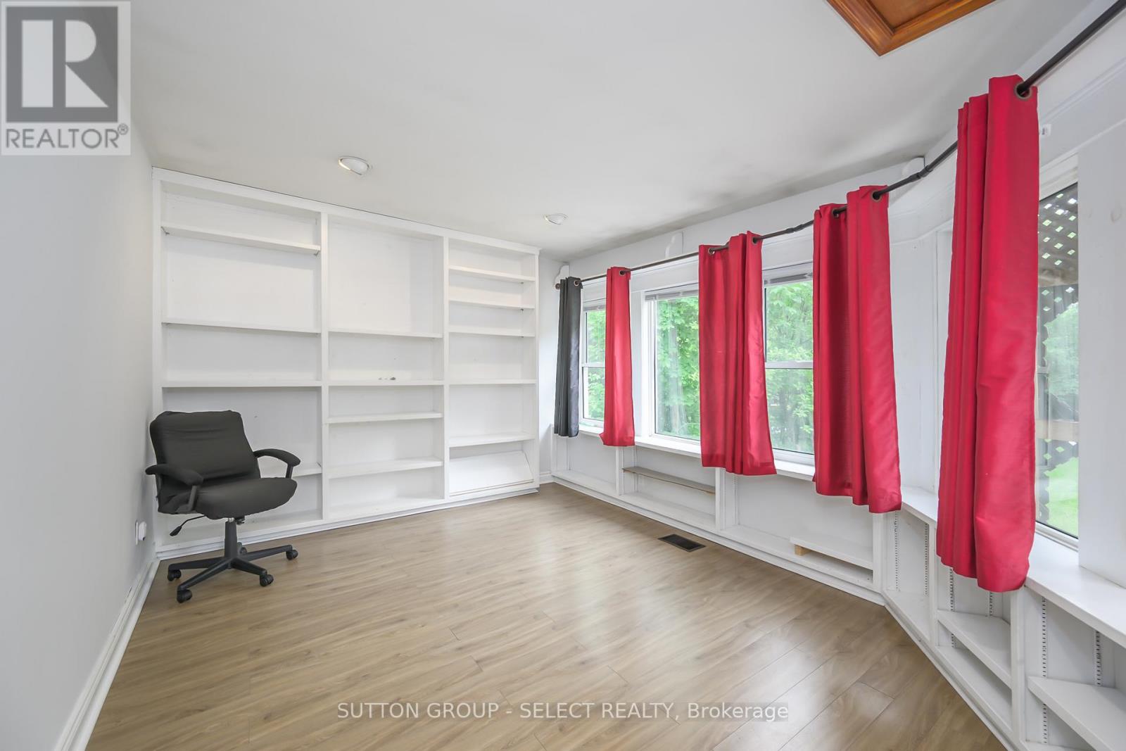 107 Langarth Street E, London South (South F), Ontario  N6C 1Z3 - Photo 10 - X12210087