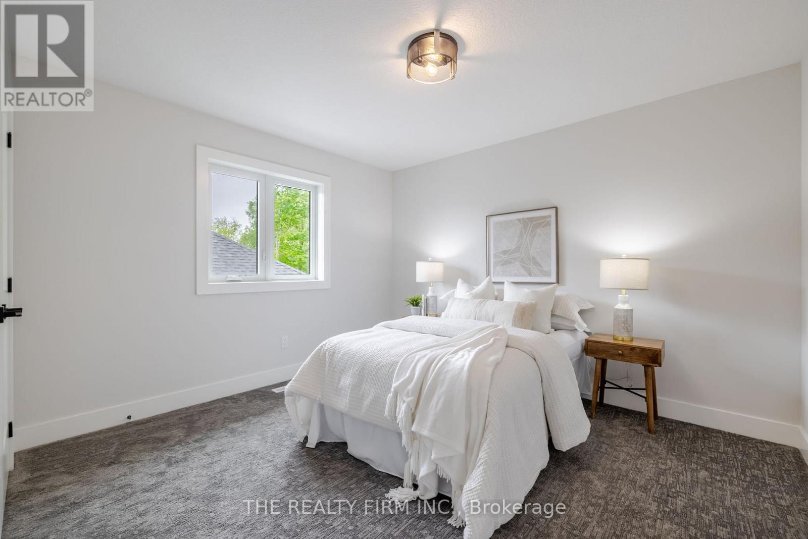 27 - 22701 Adelaide Road, Strathroy-Caradoc (Mount Brydges), Ontario  N0L 1W0 - Photo 21 - X12210114