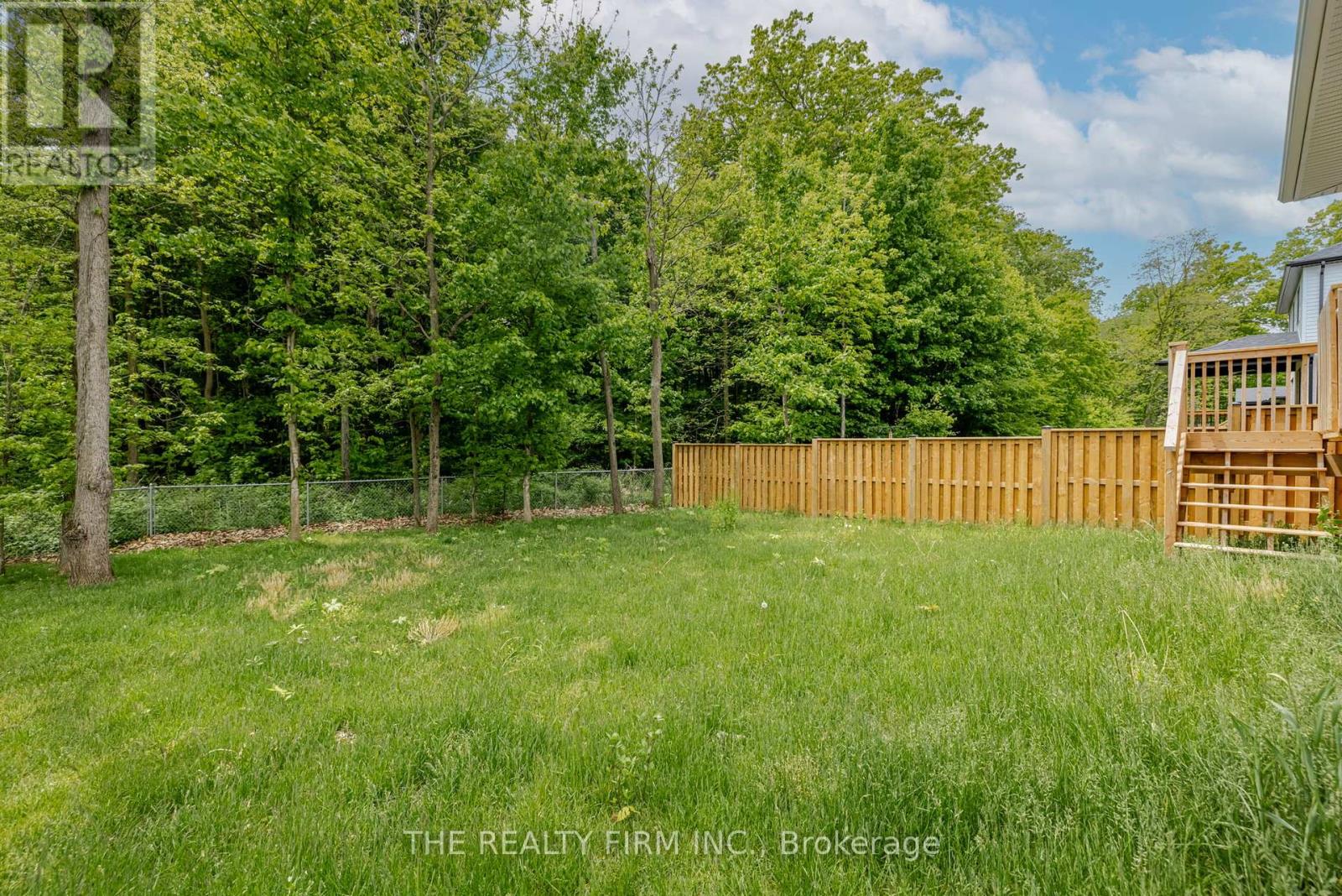 27 - 22701 Adelaide Road, Strathroy-Caradoc (Mount Brydges), Ontario  N0L 1W0 - Photo 32 - X12210114