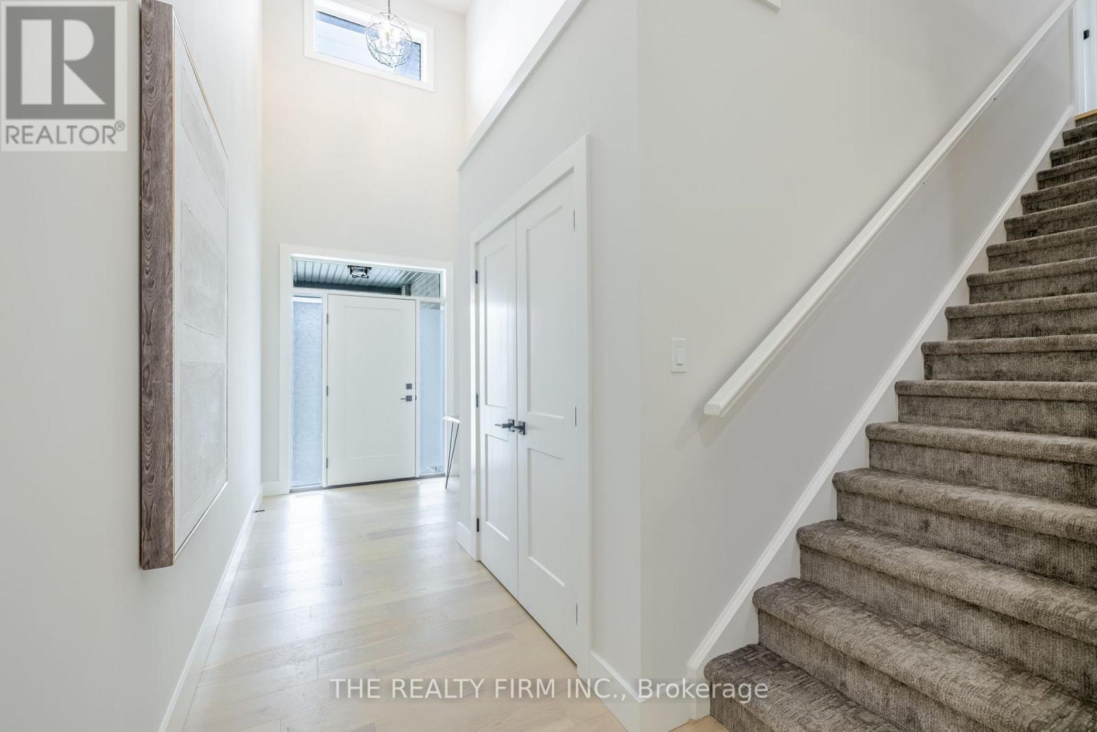 27 - 22701 Adelaide Road, Strathroy-Caradoc (Mount Brydges), Ontario  N0L 1W0 - Photo 4 - X12210114