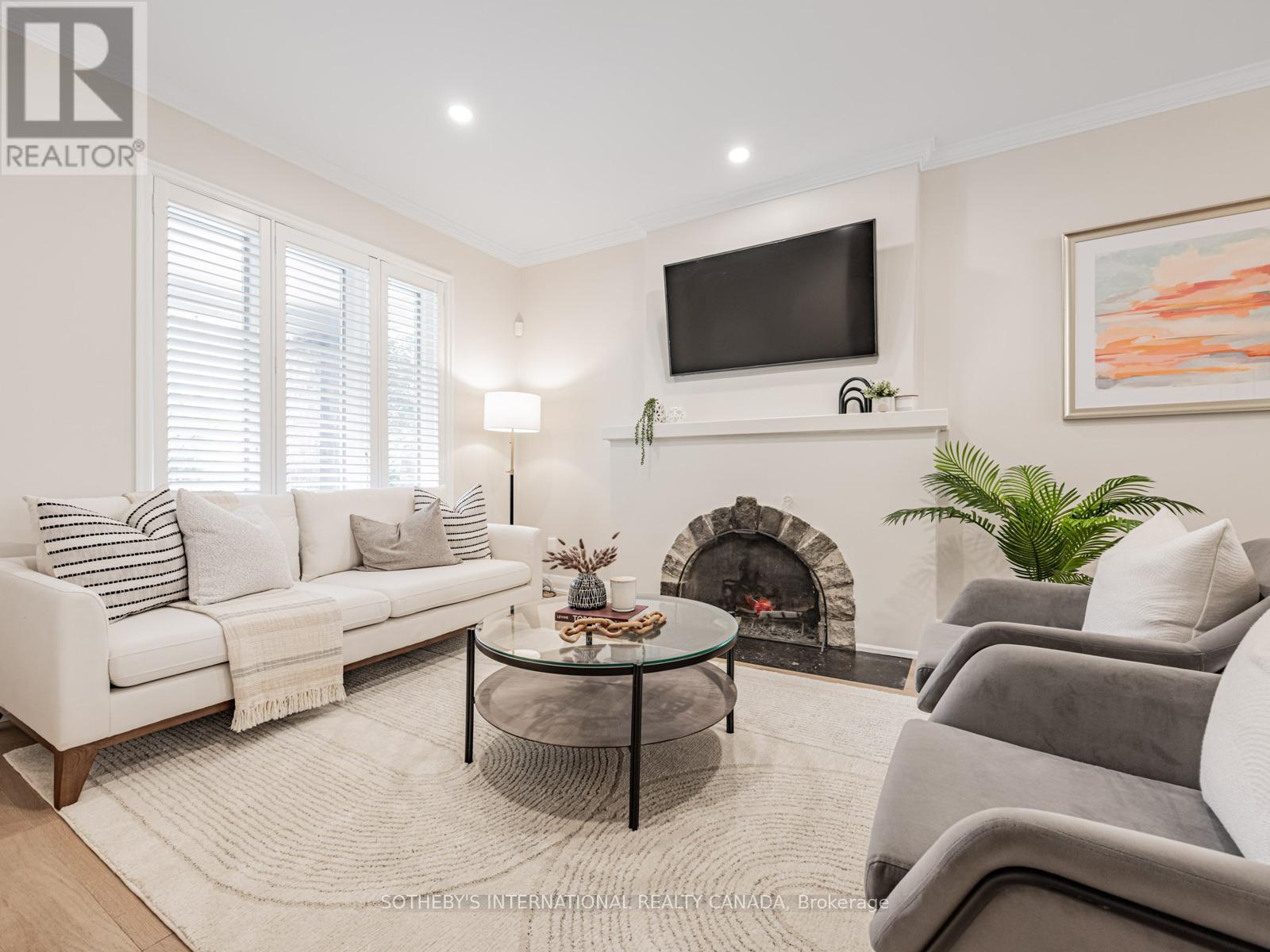 300 Forman Avenue, Toronto (Mount Pleasant East), Ontario  M4S 2S7 - Photo 15 - C12209905