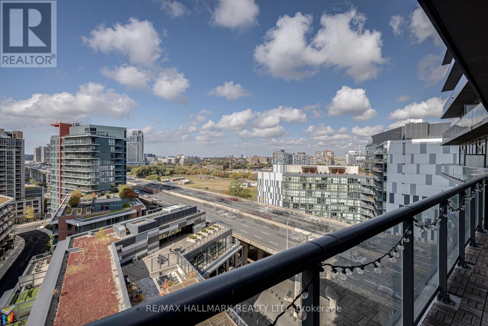 1515 - 20 Bruyeres Mews, Toronto, Ontario  M5V 0G8 - Photo 18 - C12209914