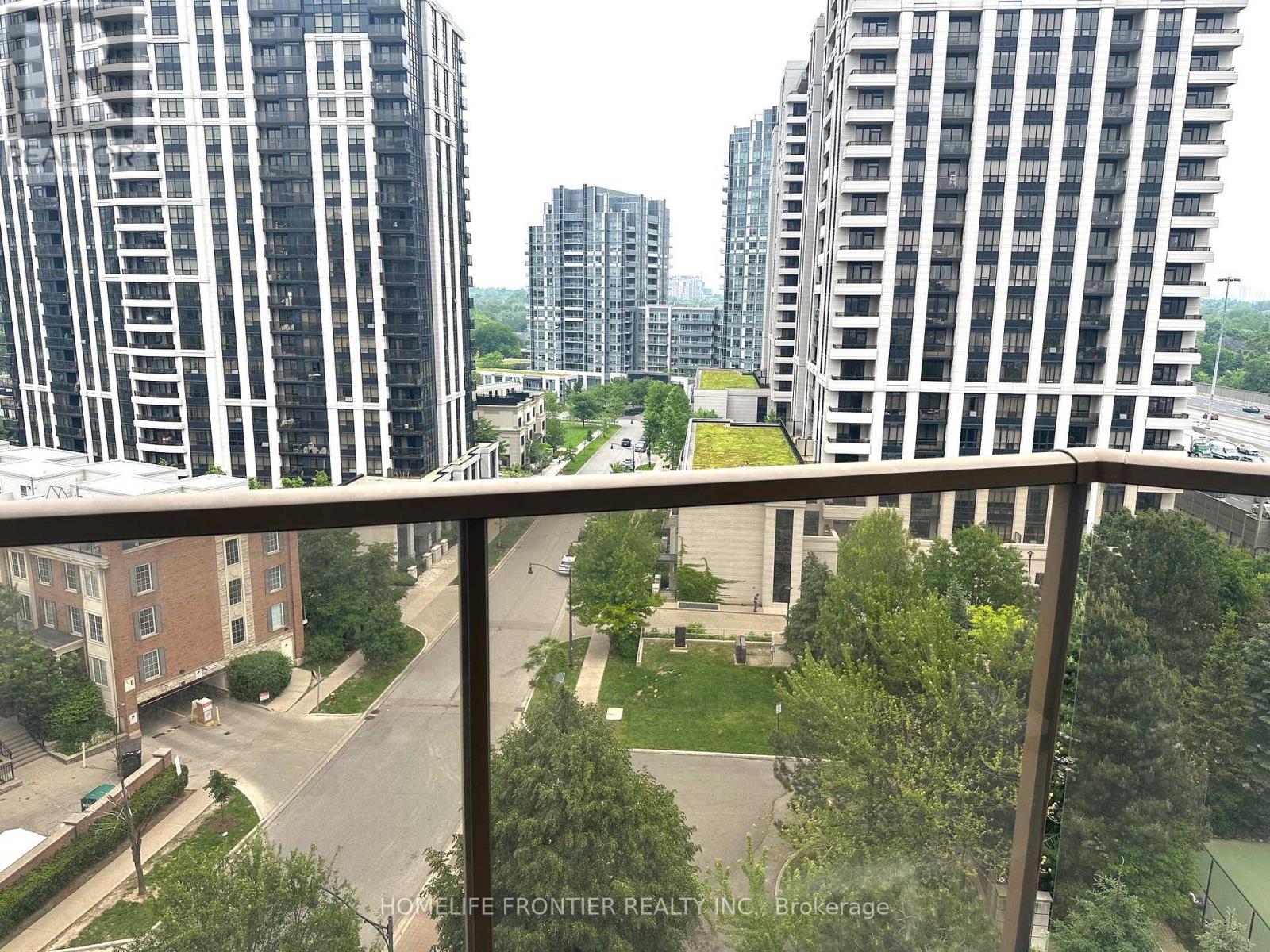 917 - 80 Harrison Garden Boulevard, Toronto (Willowdale East), Ontario  M2N 7E3 - Photo 13 - C12209976