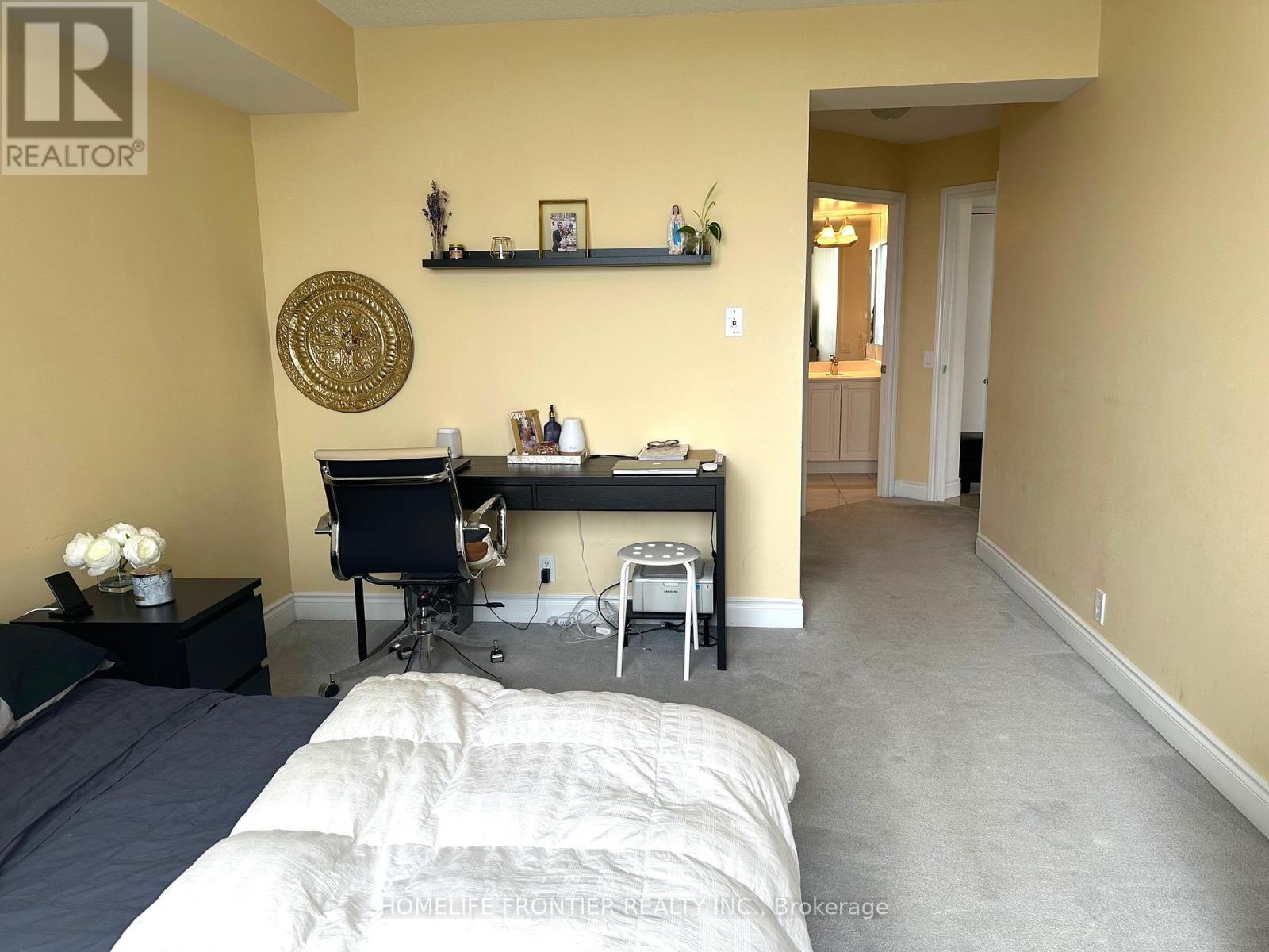 917 - 80 Harrison Garden Boulevard, Toronto (Willowdale East), Ontario  M2N 7E3 - Photo 18 - C12209976