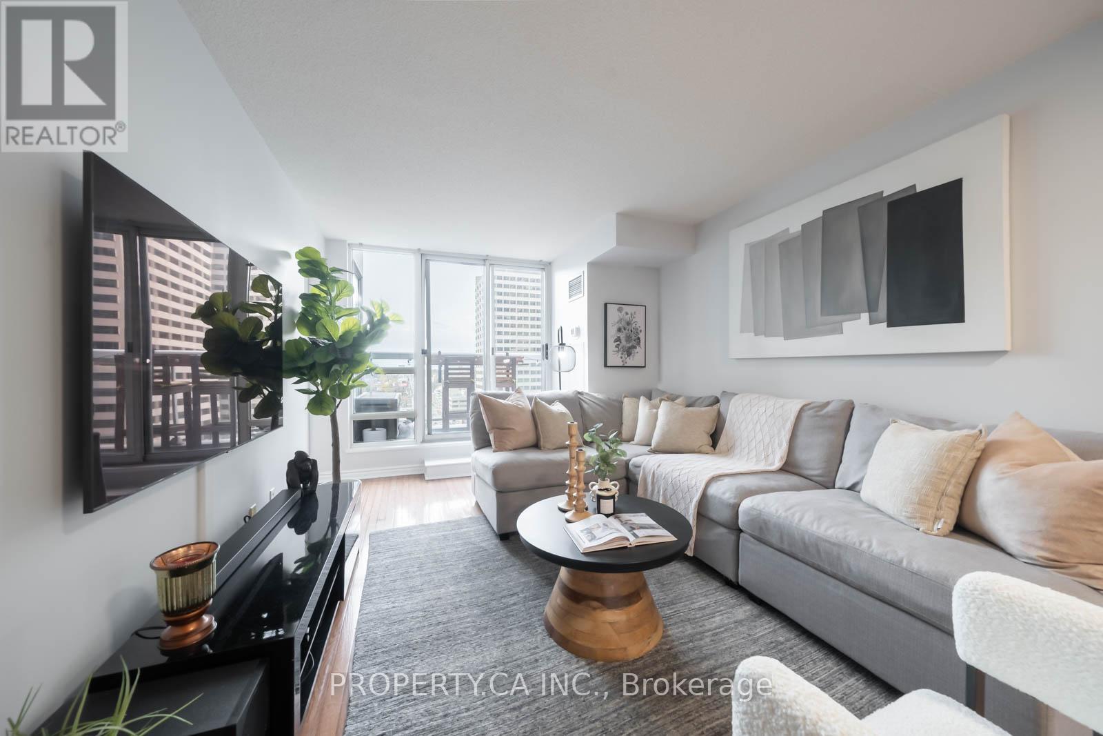 1902 - 43 Eglinton Avenue E, Toronto (Mount Pleasant West), Ontario  M4P 1A2 - Photo 1 - C12209984