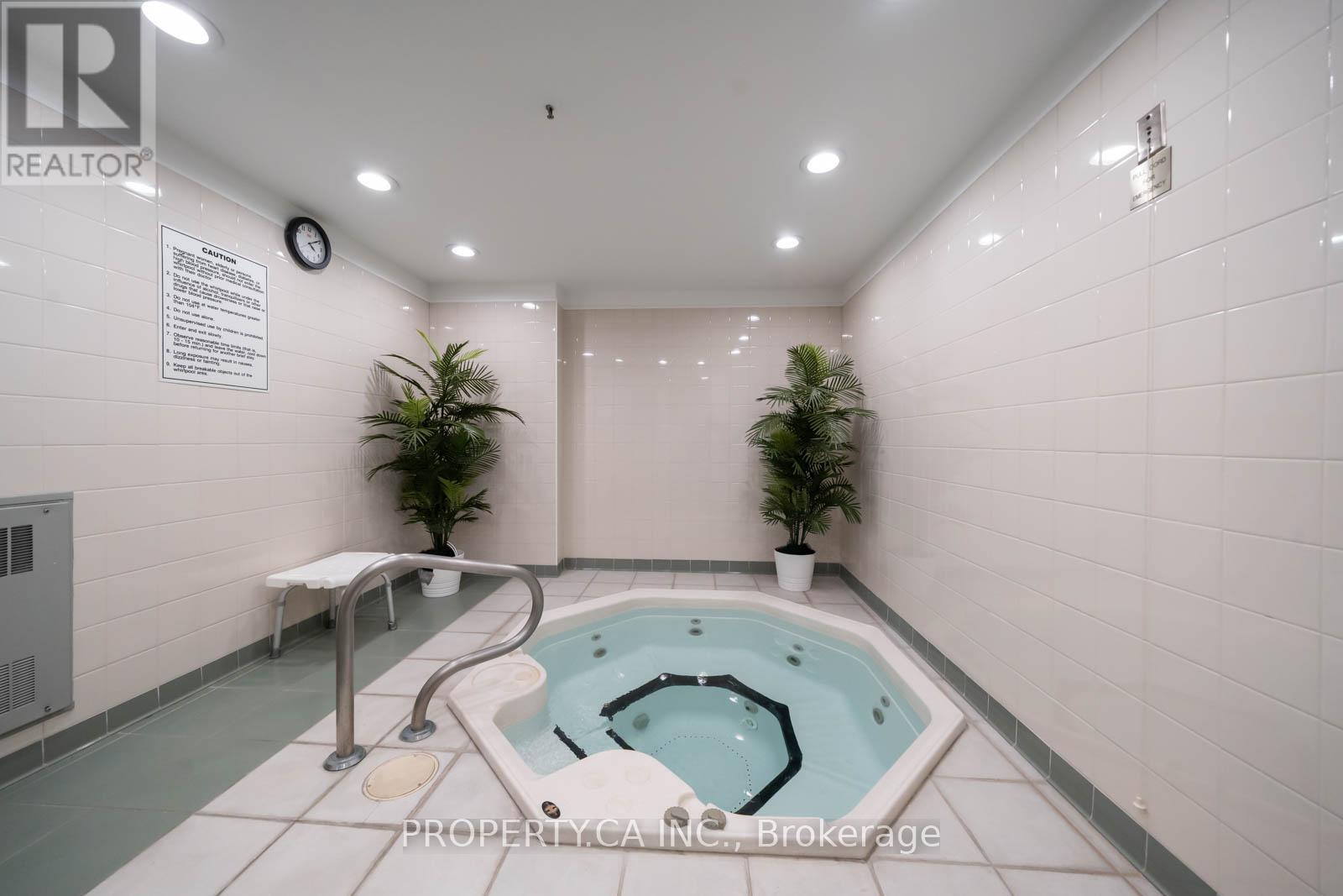 1902 - 43 Eglinton Avenue E, Toronto (Mount Pleasant West), Ontario  M4P 1A2 - Photo 24 - C12209984