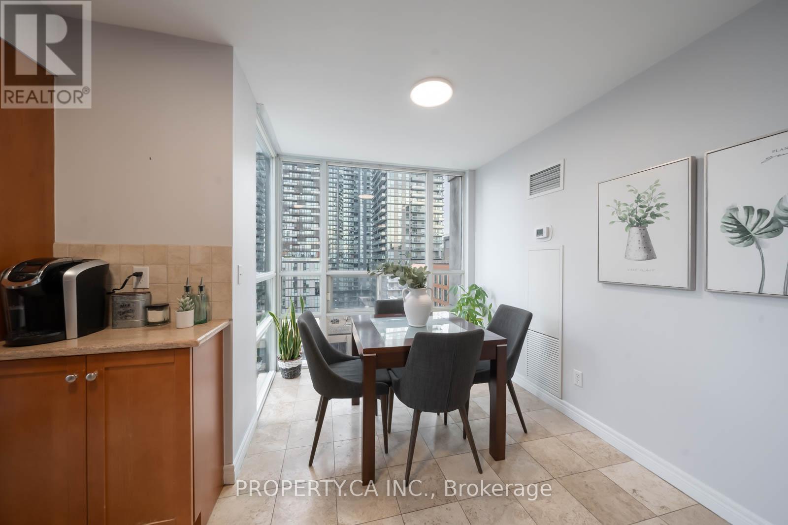 1902 - 43 Eglinton Avenue E, Toronto (Mount Pleasant West), Ontario  M4P 1A2 - Photo 5 - C12209984