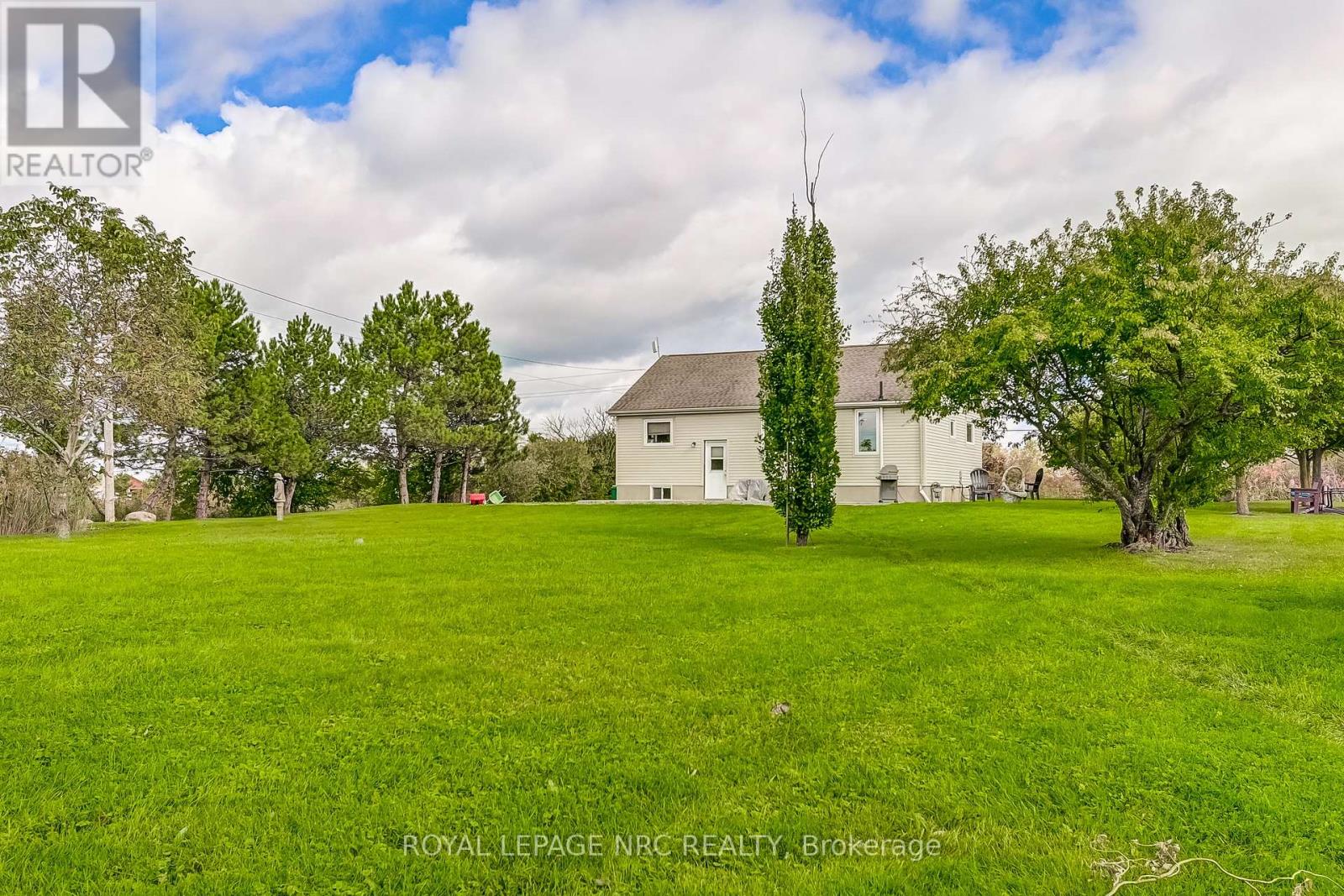 430 Concession 7 Road, Niagara-On-The-Lake, Ontario  L0S 1S0 - Photo 19 - X12210075