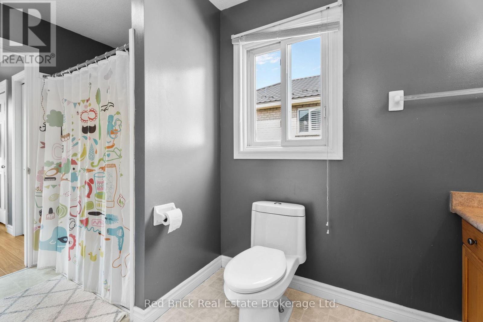105 Flaherty Drive, Guelph, Ontario  N1K 1Y7 - Photo 19 - X12210050