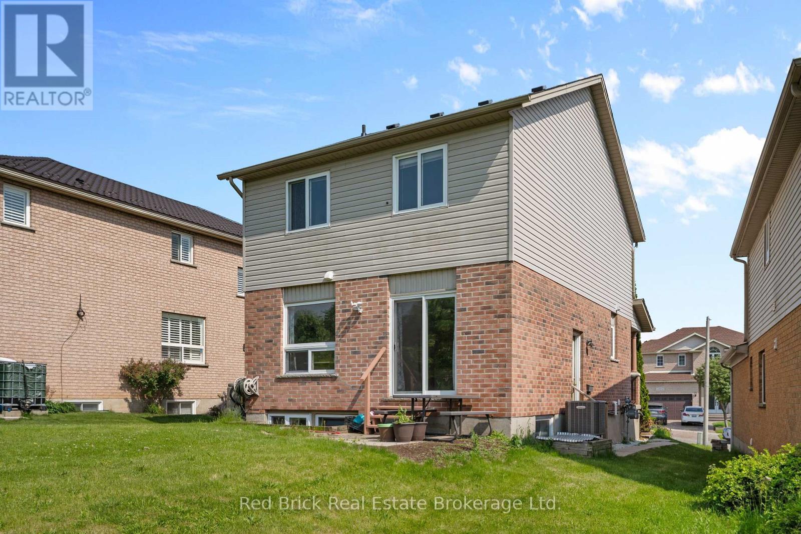 105 Flaherty Drive, Guelph, Ontario  N1K 1Y7 - Photo 27 - X12210050