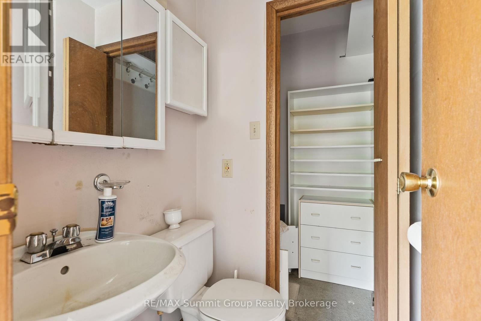 633476 Artemesia-Glenelg Townline, West Grey, Ontario  N0C 1K0 - Photo 13 - X12210139
