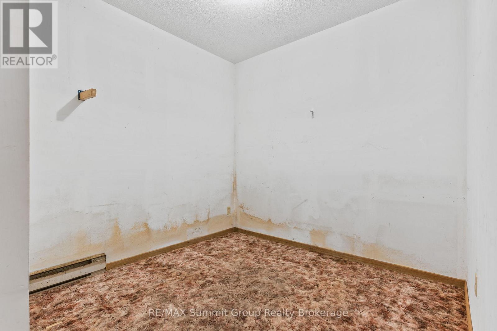 633476 Artemesia-Glenelg Townline, West Grey, Ontario  N0C 1K0 - Photo 22 - X12210139