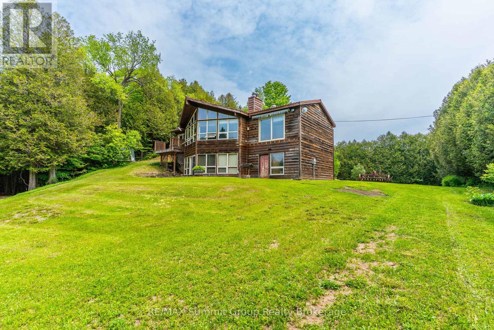 633476 Artemesia-Glenelg Townline, West Grey, Ontario  N0C 1K0 - Photo 24 - X12210139