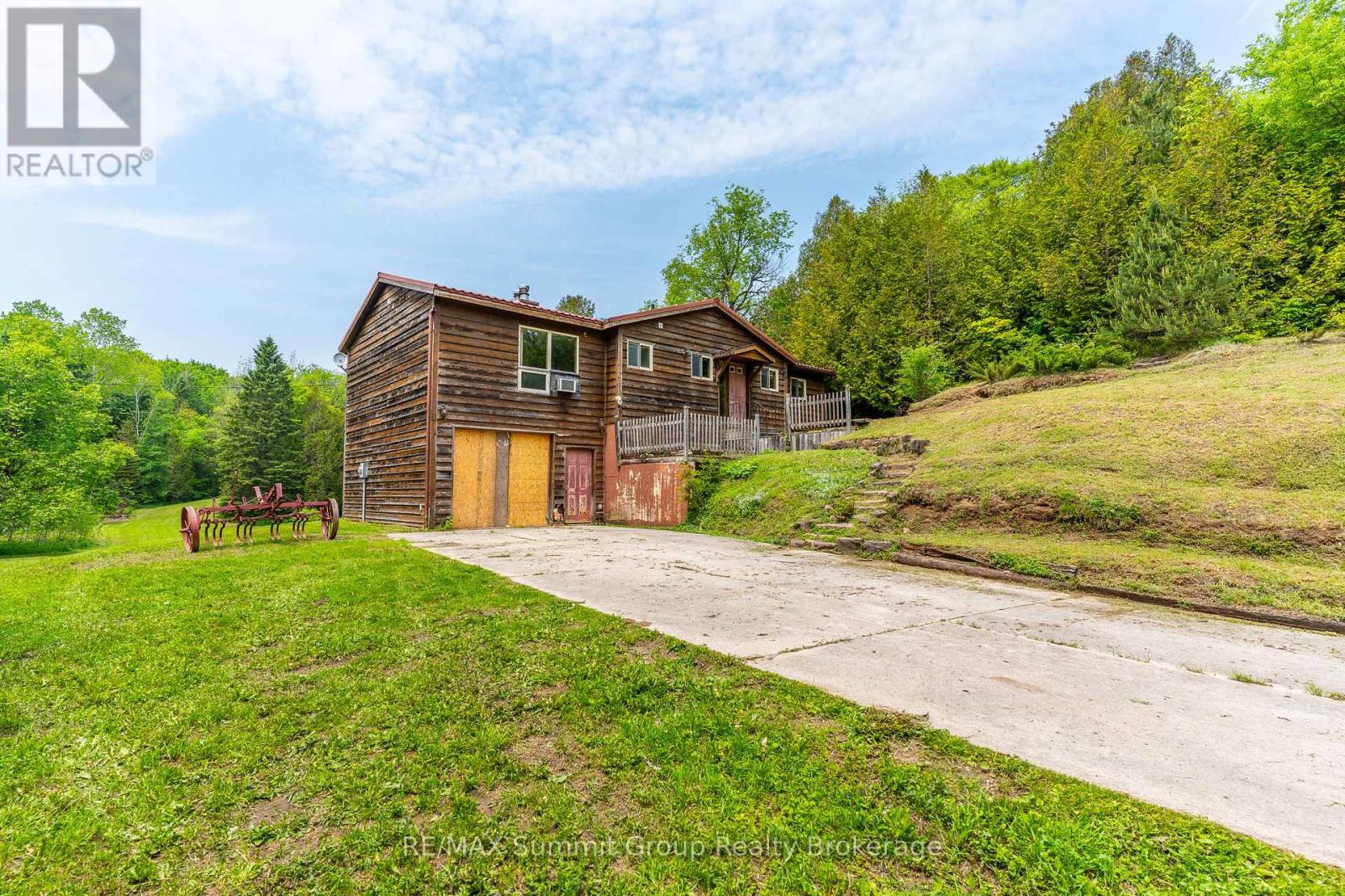 633476 Artemesia-Glenelg Townline, West Grey, Ontario  N0C 1K0 - Photo 27 - X12210139