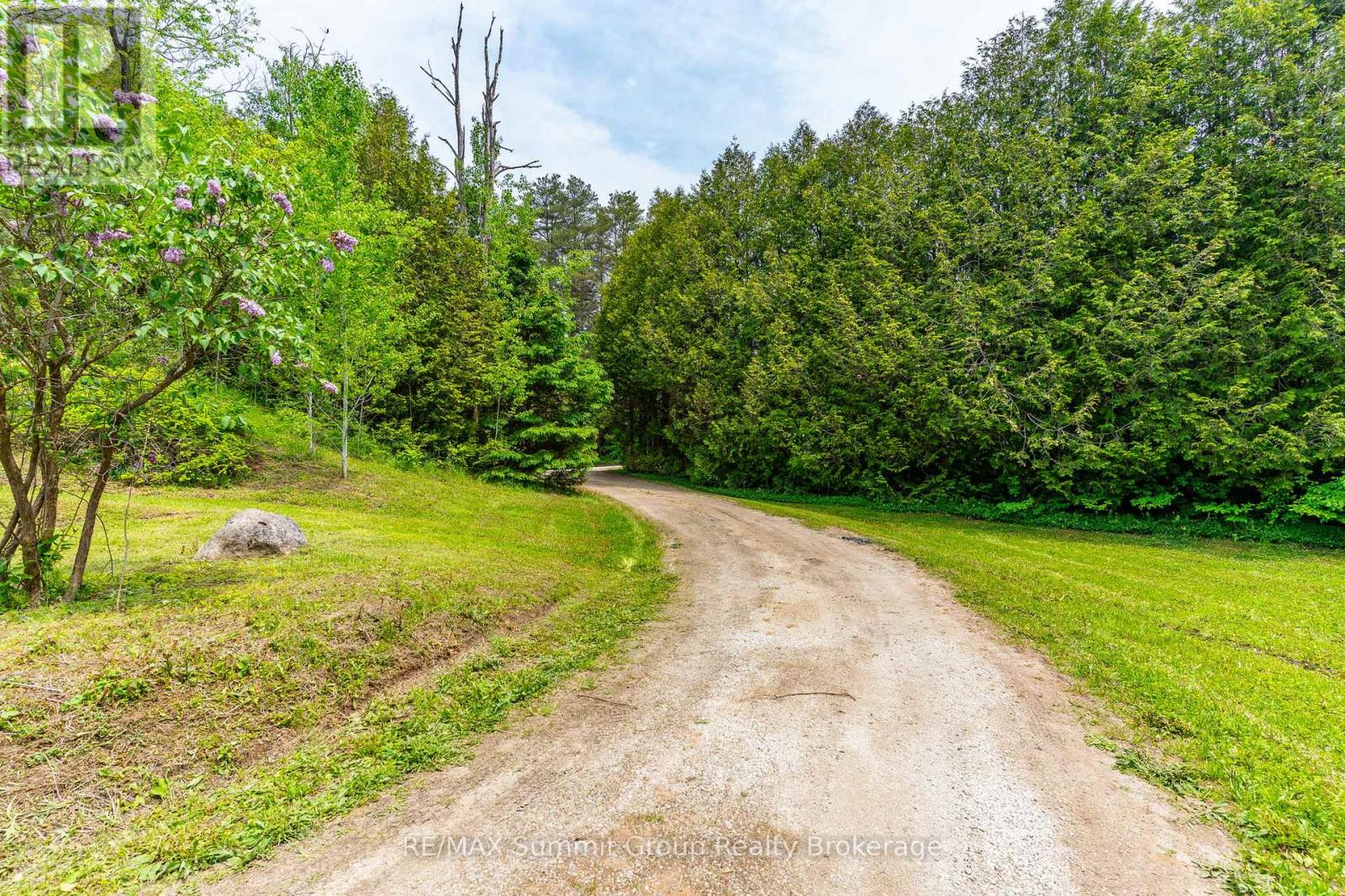 633476 Artemesia-Glenelg Townline, West Grey, Ontario  N0C 1K0 - Photo 29 - X12210139