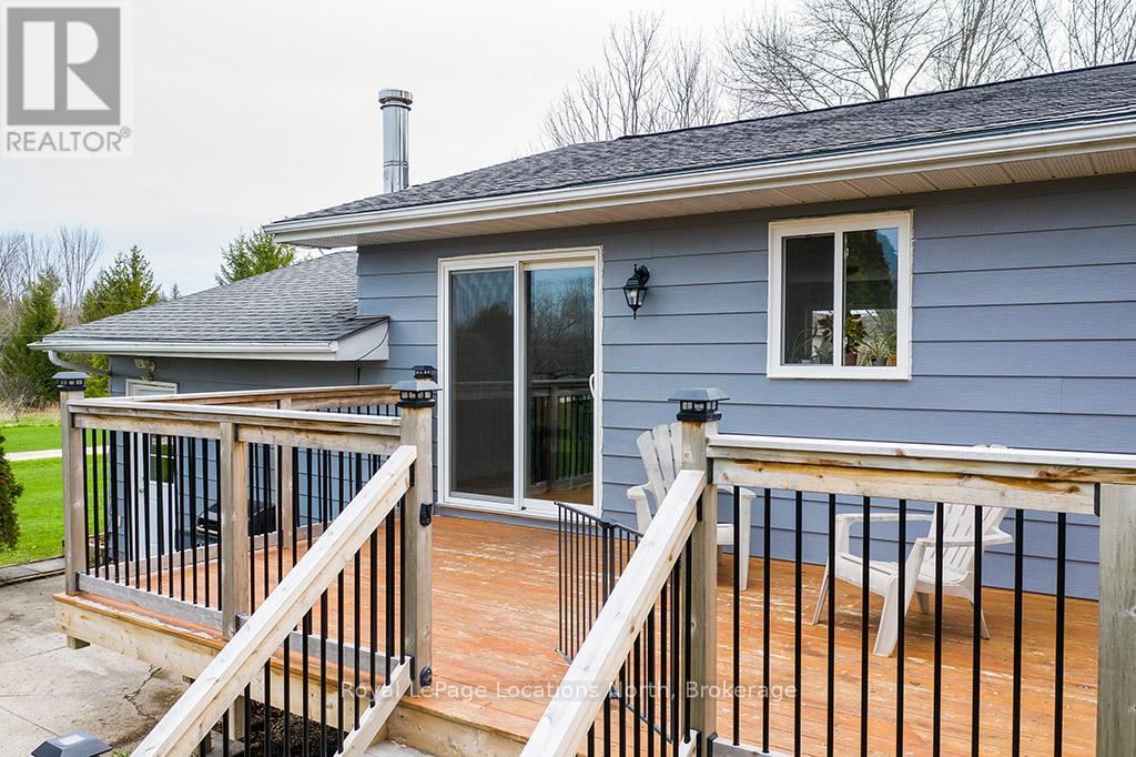 194 Centre Street, Meaford, Ontario  N4L 1E8 - Photo 14 - X12210149