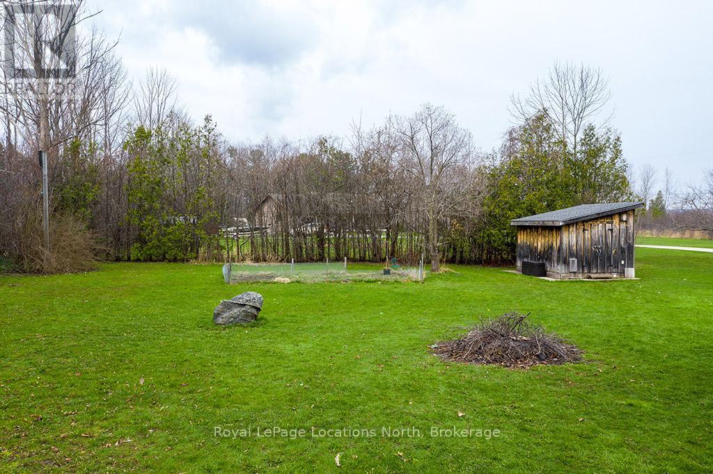 194 Centre Street, Meaford, Ontario  N4L 1E8 - Photo 15 - X12210149