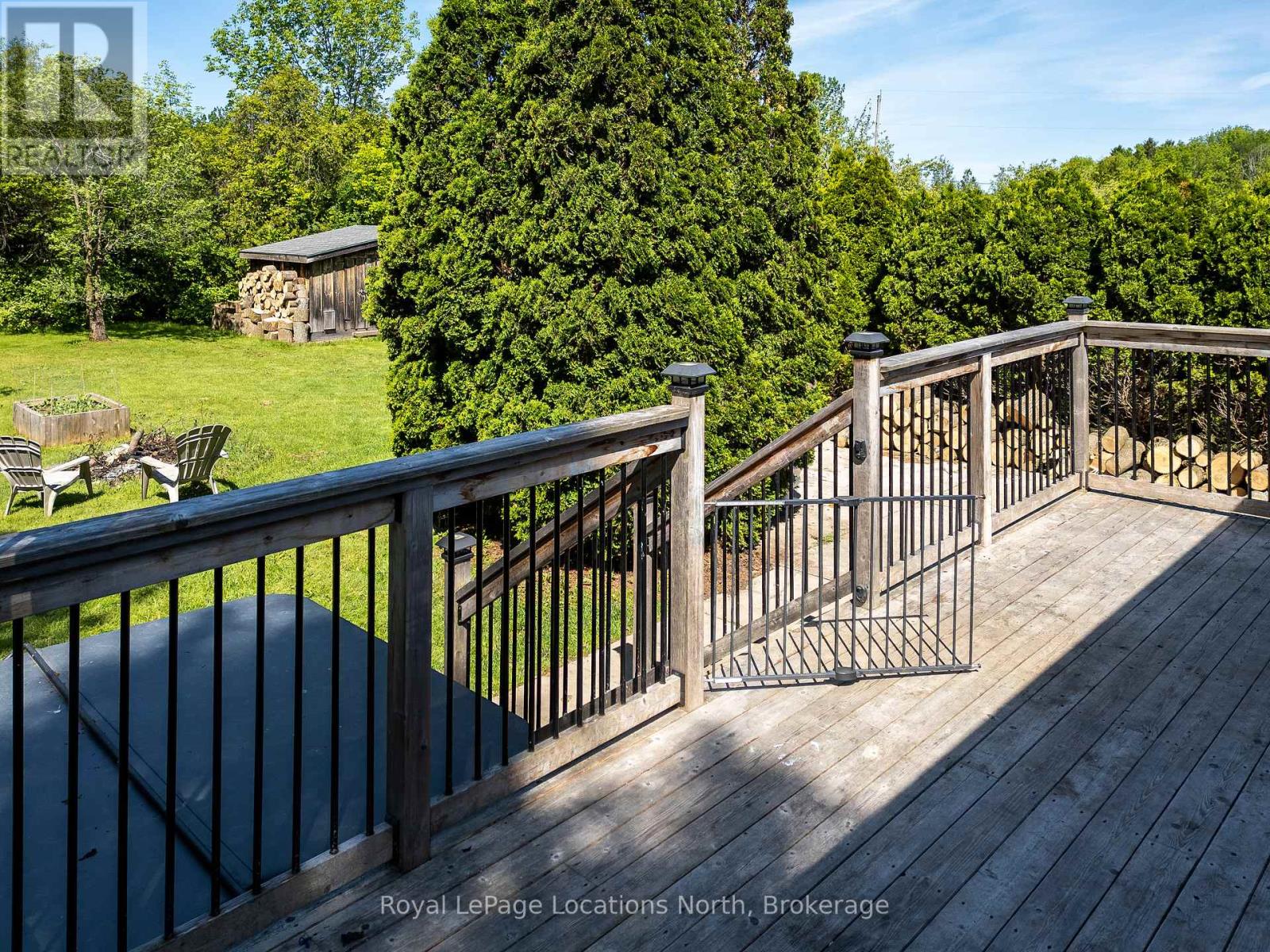 194 Centre Street, Meaford, Ontario  N4L 1E8 - Photo 31 - X12210149
