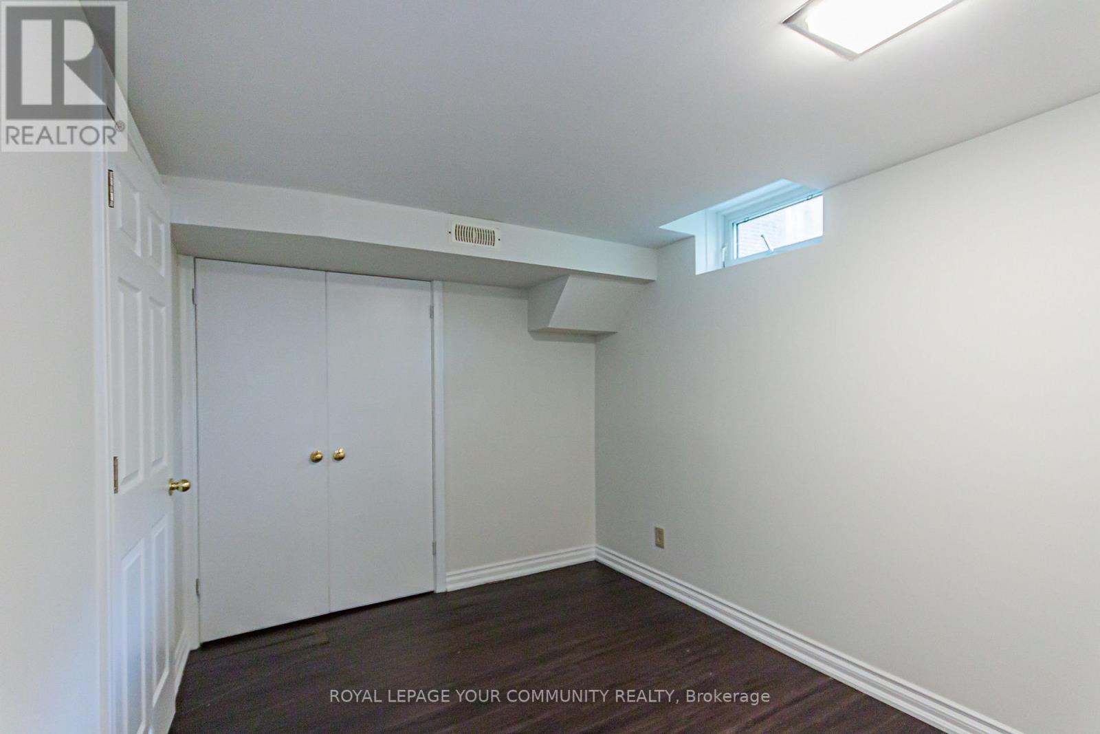 241 Currey Crescent, Newmarket (Central Newmarket), Ontario  L3Y 5M7 - Photo 29 - N12209890