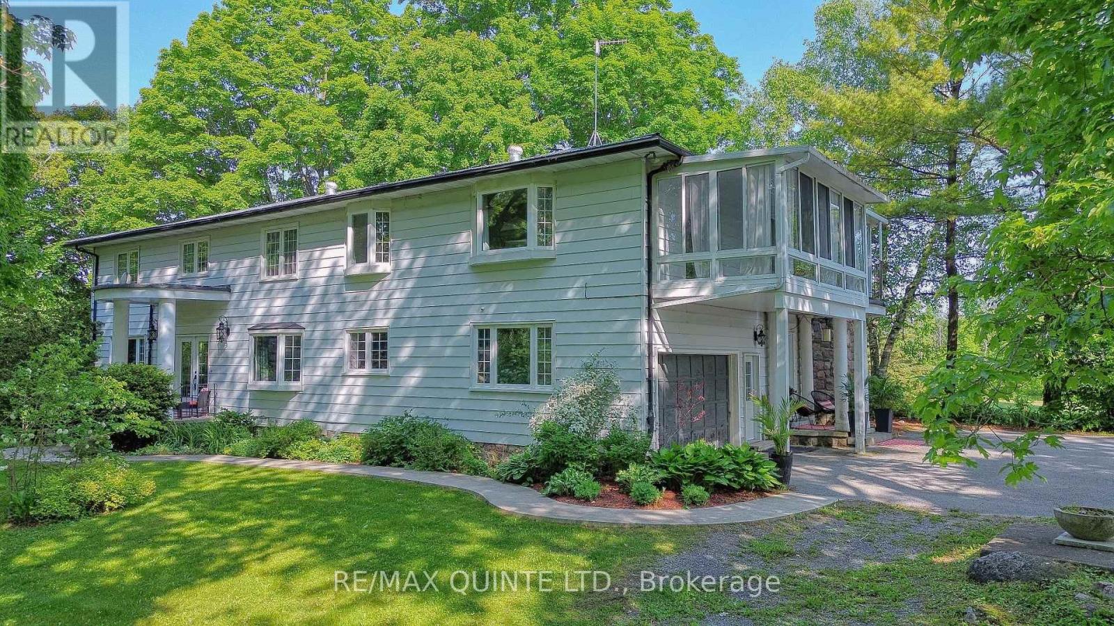 548 LORNA LANE, Greater Napanee, Ontario