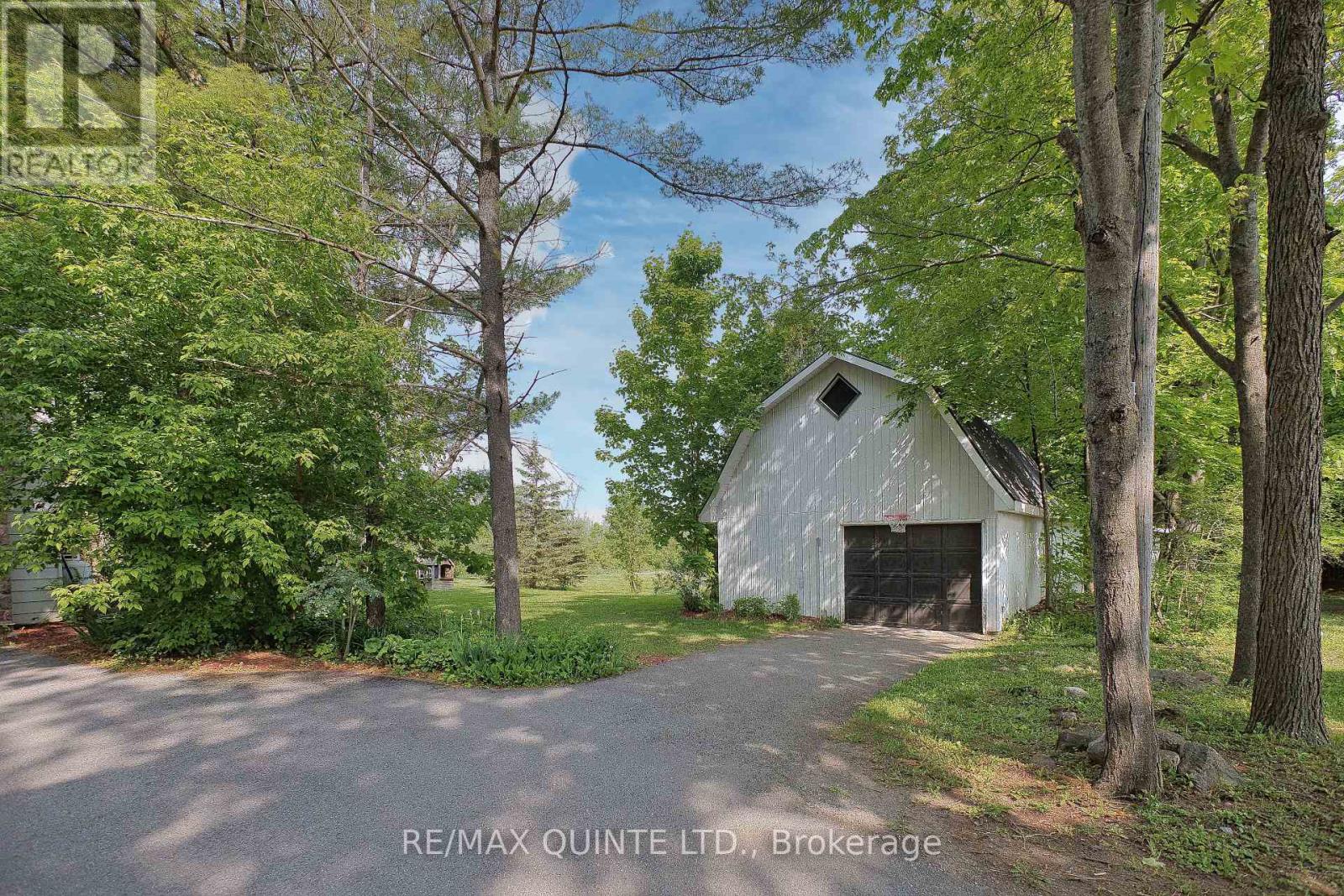 548 Lorna Lane, Greater Napanee, Ontario  K0K 2Z0 - Photo 45 - X12210032
