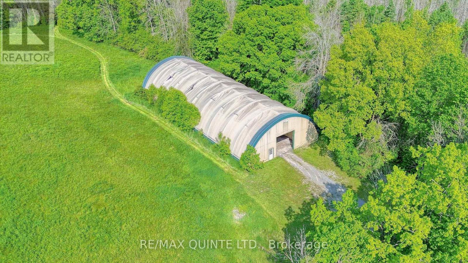 548 Lorna Lane, Greater Napanee, Ontario  K0K 2Z0 - Photo 46 - X12210032