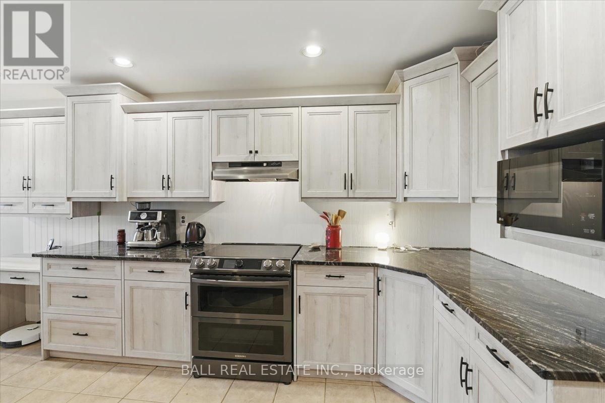 1907 Pratts Marina Road, Smith-Ennismore-Lakefield, Ontario  K0L 2H0 - Photo 12 - X12210111